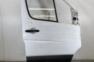 Porte avant droit MERCEDES SPRINTER 2 Photo n°1