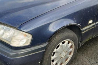 Optique avant principal gauche (feux)(phare) MERCEDES CLASSE C 202