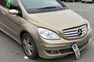 Feu arriere principal gauche (feux) MERCEDES CLASSE B 245