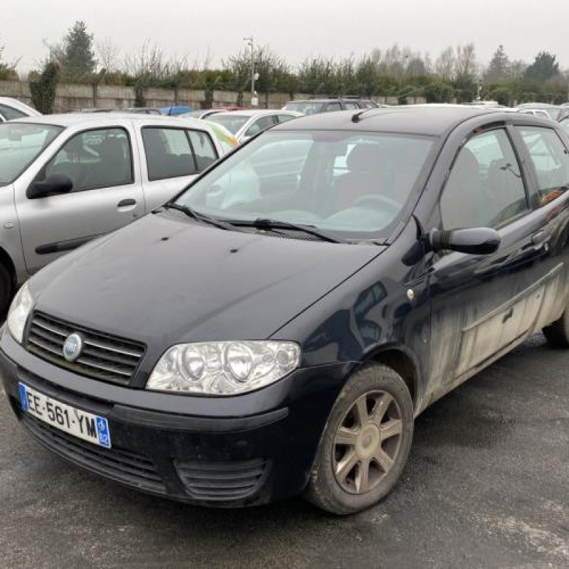 Feu arriere principal droit (feux) FIAT PUNTO 2 Photo n°4