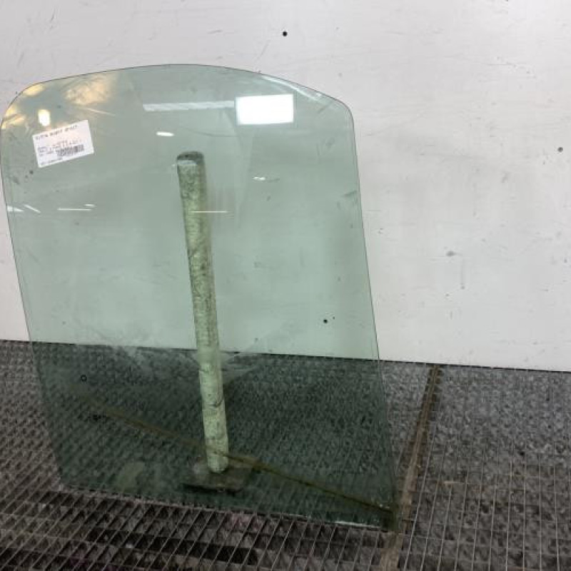 Vitre avant droit RENAULT TRAFIC 2 Photo n°4