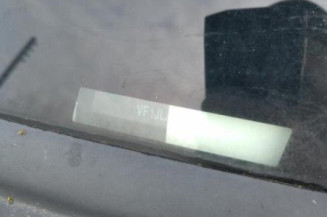 Vitre avant droit RENAULT TRAFIC 2