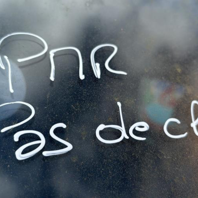 Vitre avant droit FORD TRANSIT 4 Photo n°15