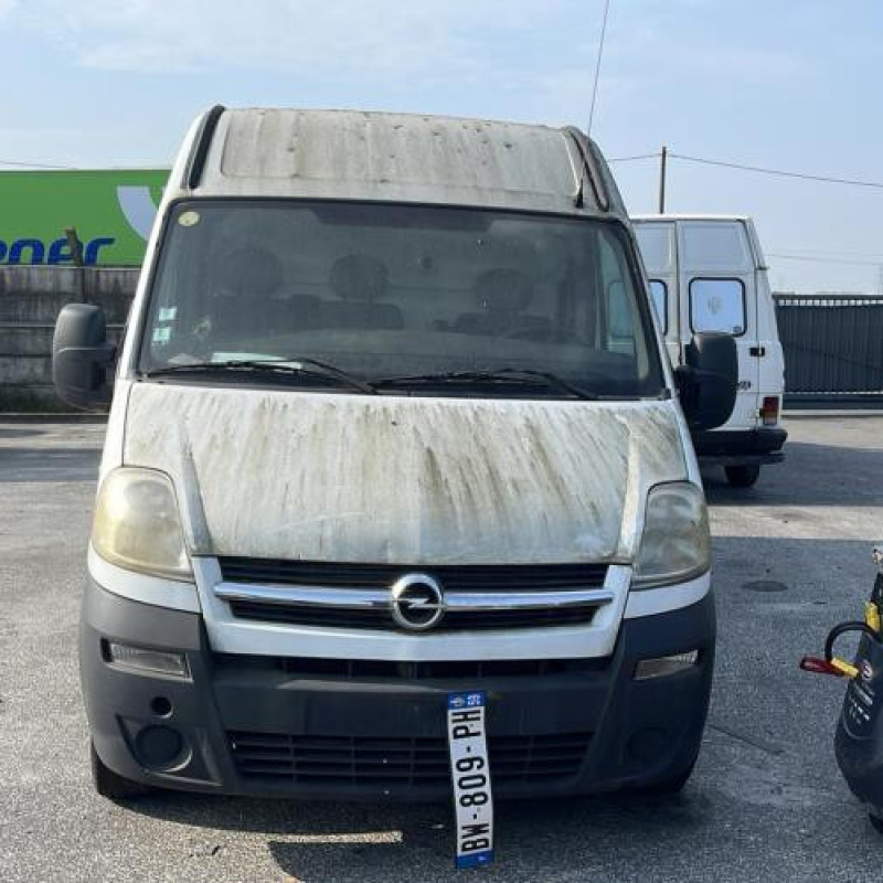 Vitre avant droit OPEL MOVANO A Photo n°12