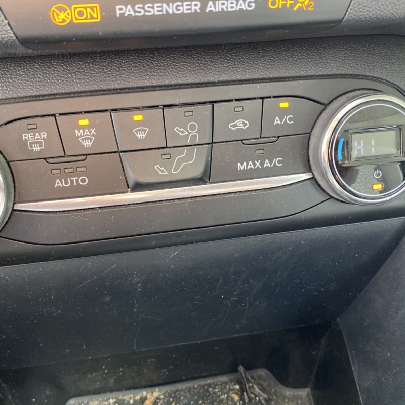 FORD FIESTA 7 PHASE 1 1.5 TDCI - 8V TURBO Photo n°17