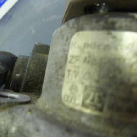 Pompe de direction VOLKSWAGEN POLO 3