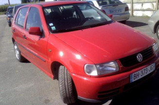 Pompe de direction VOLKSWAGEN POLO 3