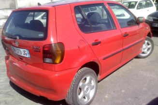 Pompe de direction VOLKSWAGEN POLO 3