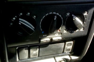 Pompe de direction VOLKSWAGEN POLO 3
