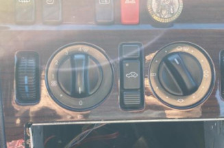 Retroviseur droit MERCEDES CLASSE C 202