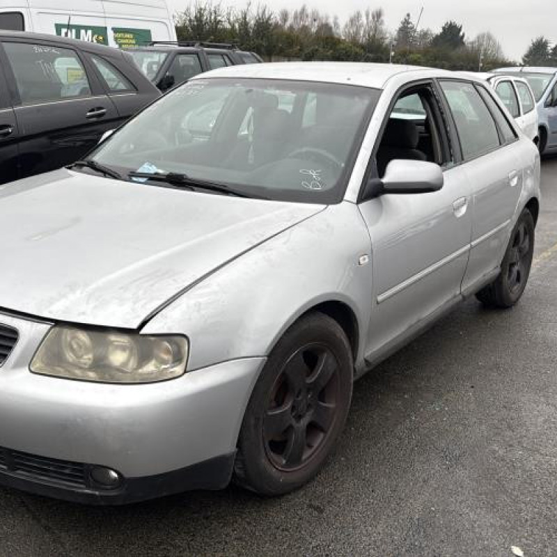 Aile avant droit AUDI A3 1 Photo n°5