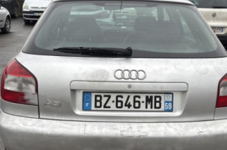 Aile avant droit AUDI A3 1