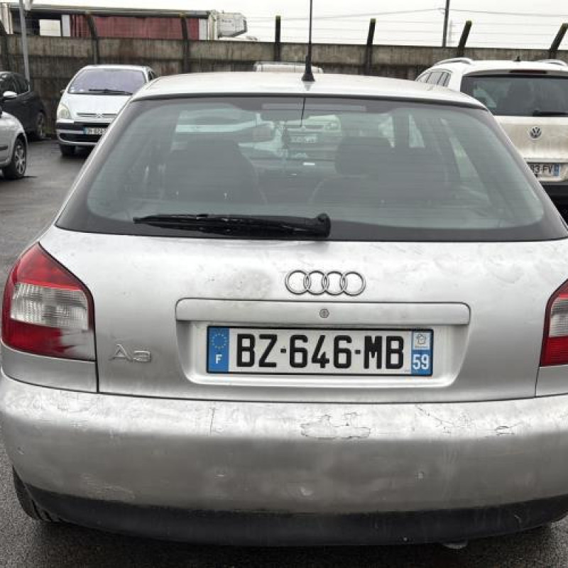 Aile avant droit AUDI A3 1 Photo n°9