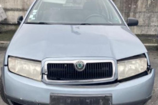 Aile avant droit SKODA FABIA 1