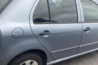 Aile avant droit SKODA FABIA 1