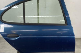 Porte arriere droit RENAULT MEGANE 1 Photo n°1