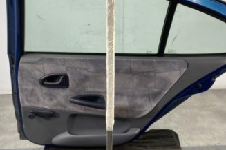 Porte arriere droit RENAULT MEGANE 1
