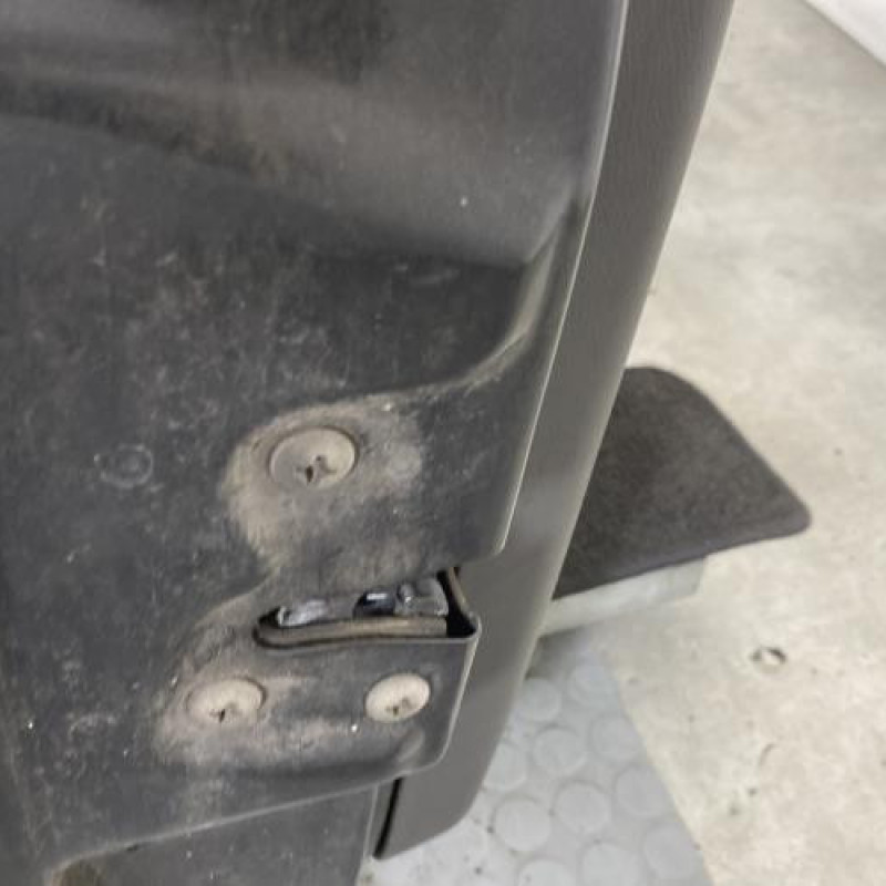 Porte avant gauche FORD FIESTA 4 Photo n°3