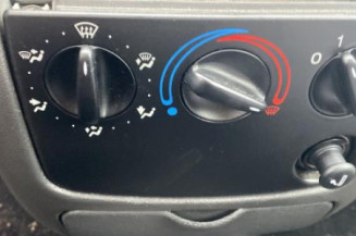 Porte avant gauche FORD FIESTA 4