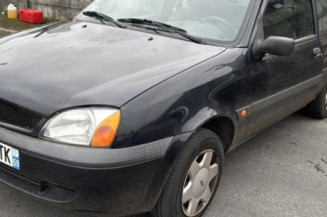 Porte avant gauche FORD FIESTA 4