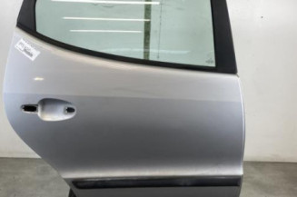 Porte arriere droit MERCEDES CLASSE A 168 Photo n°1