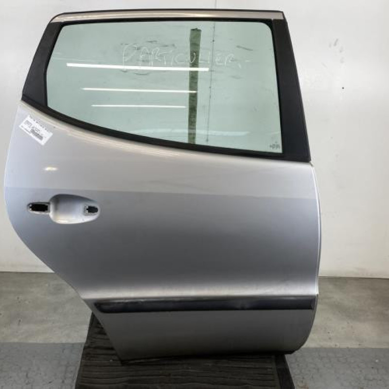 Porte arriere droit MERCEDES CLASSE A 168 Photo n°1