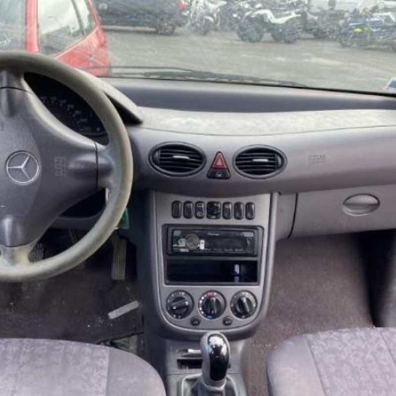 Porte arriere droit MERCEDES CLASSE A 168 Photo n°6