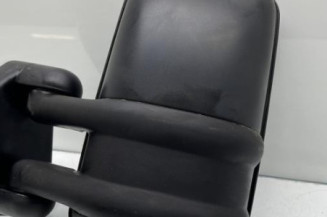 Retroviseur gauche RENAULT TRAFIC 1