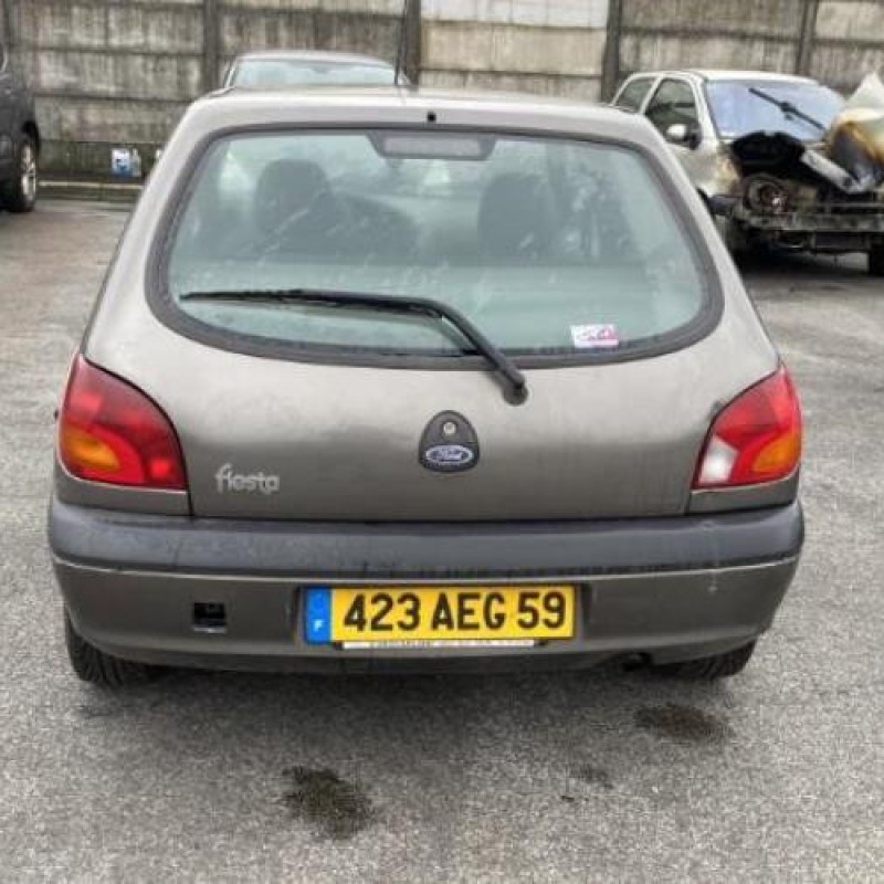 Retroviseur gauche FORD FIESTA 4 Photo n°14