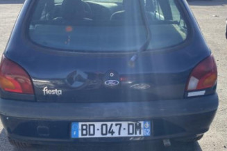 Retroviseur gauche FORD FIESTA 4