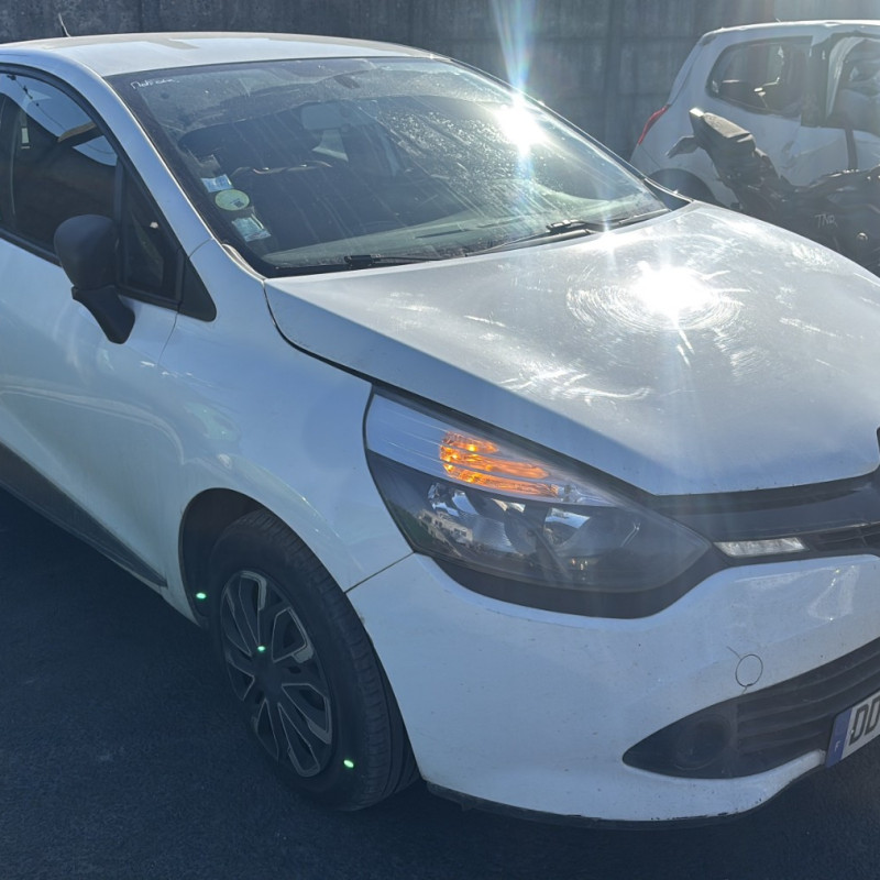 RENAULT CLIO 4 PHASE 1 1.5 DCI - 8V TURBO Photo n°12