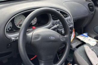Retroviseur gauche FORD FIESTA 4