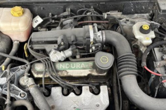 Retroviseur gauche FORD FIESTA 4