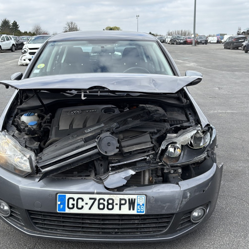 VOLKSWAGEN GOLF 6 1.6 TDI - 16V TURBO Photo n°8