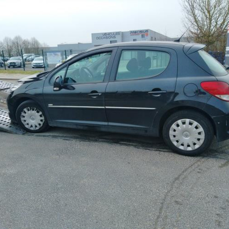 Feu arriere principal droit (feux) PEUGEOT 207 Photo n°4