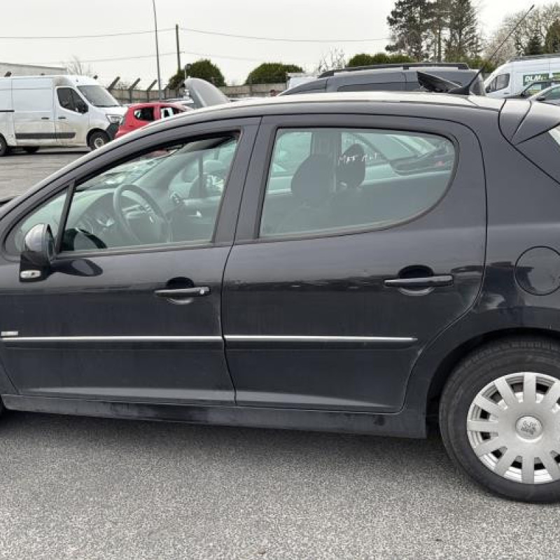 Attache ceinture avant droit PEUGEOT 207 Photo n°19