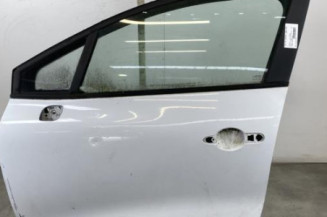 Porte avant gauche RENAULT CLIO 4 Photo n°1