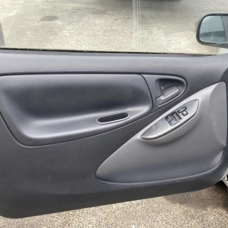 Moteur essuie glace avant TOYOTA YARIS 1 Photo n°10