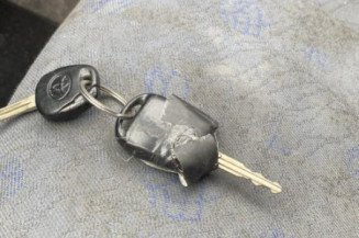 Moteur essuie glace avant TOYOTA YARIS 1