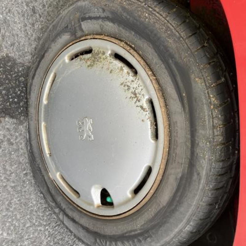 Bouton de warning PEUGEOT 106 Photo n°19