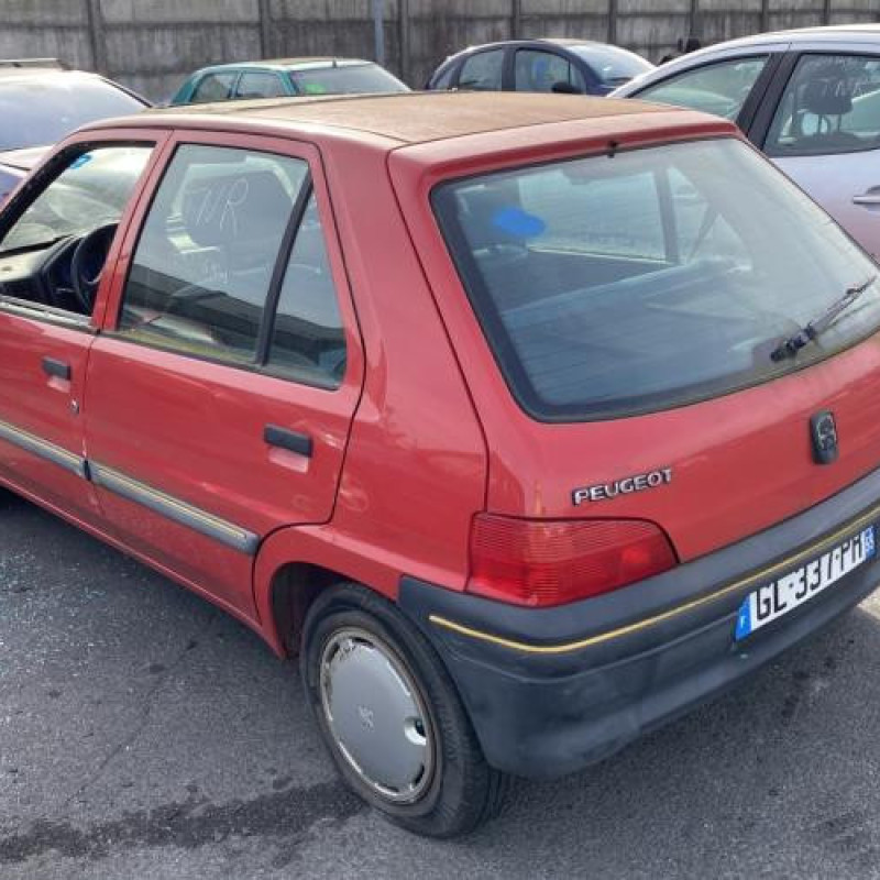Poignee interieur avant gauche PEUGEOT 106 Photo n°4