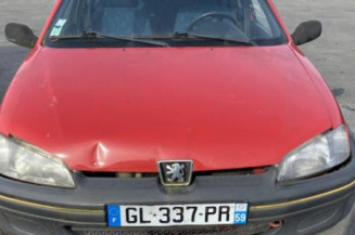 Poignee interieur avant gauche PEUGEOT 106