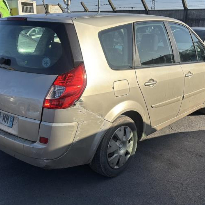 Plage arriere RENAULT GRAND SCENIC 2 Photo n°8