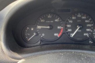 Serrure avant gauche PEUGEOT 206