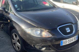 Etrier arriere droit (freinage) SEAT LEON 2 Photo n°1