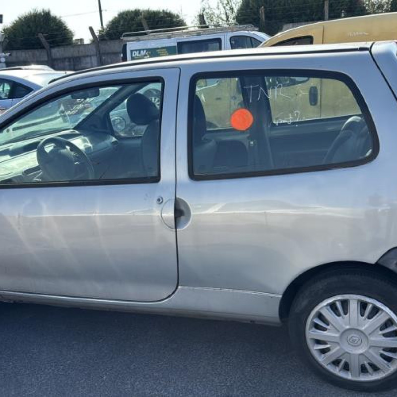 Antenne RENAULT TWINGO 1 Photo n°9