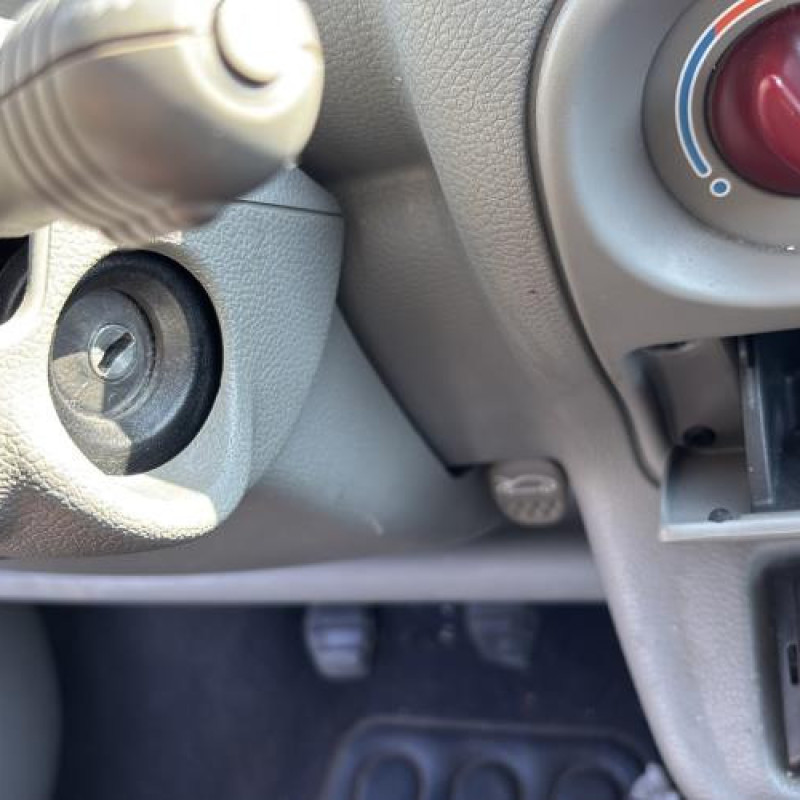 Antenne RENAULT TWINGO 1 Photo n°19