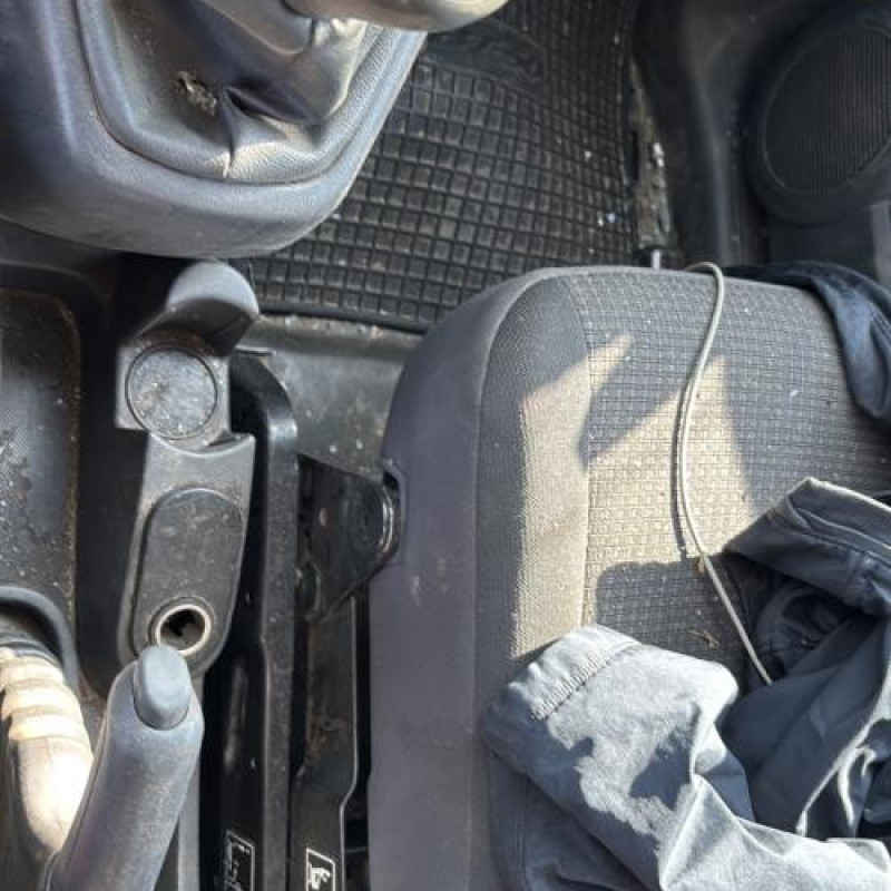 Ceinture avant gauche CITROEN NEMO Photo n°13