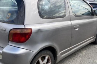 Leve vitre electrique avant gauche TOYOTA YARIS 1