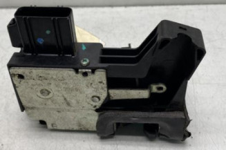 Serrure avant droit FORD FIESTA 5
